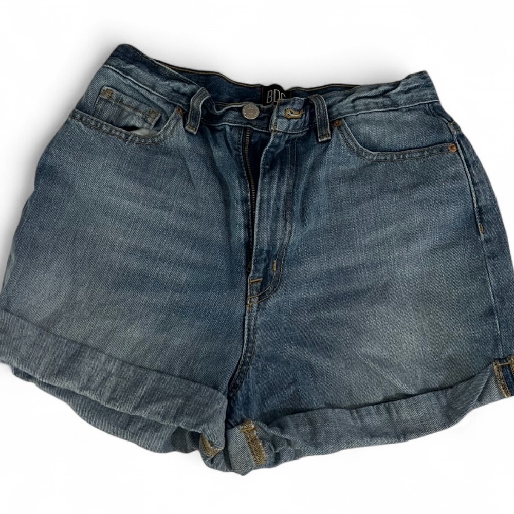 BDG Mom Shorts
